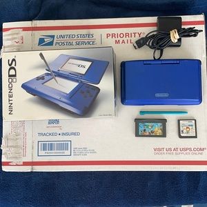 Rare Original Electric Blue Nintendo DS Complete With Box + Complimentary Games!